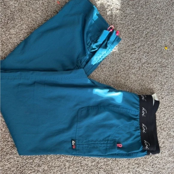 Teal Women's Scrub Top - Picture 3 of 3